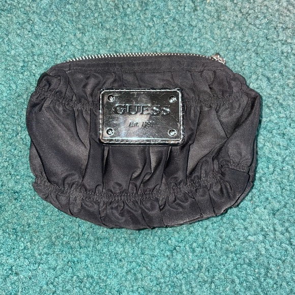 GUESS Clutch Purse - Picture 2 of 4